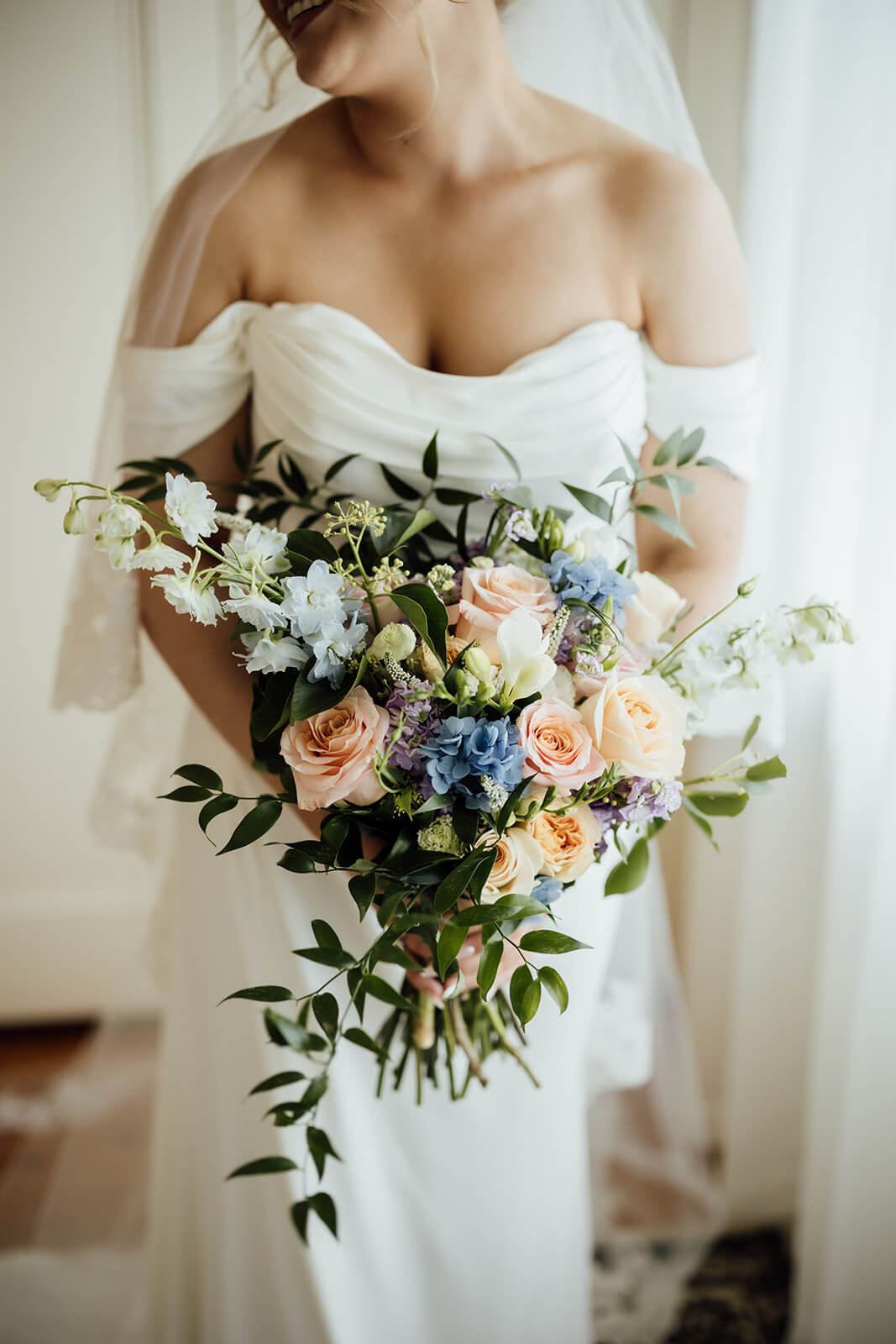 wedding-bouquet-apricot-blue-melbourne.JPG